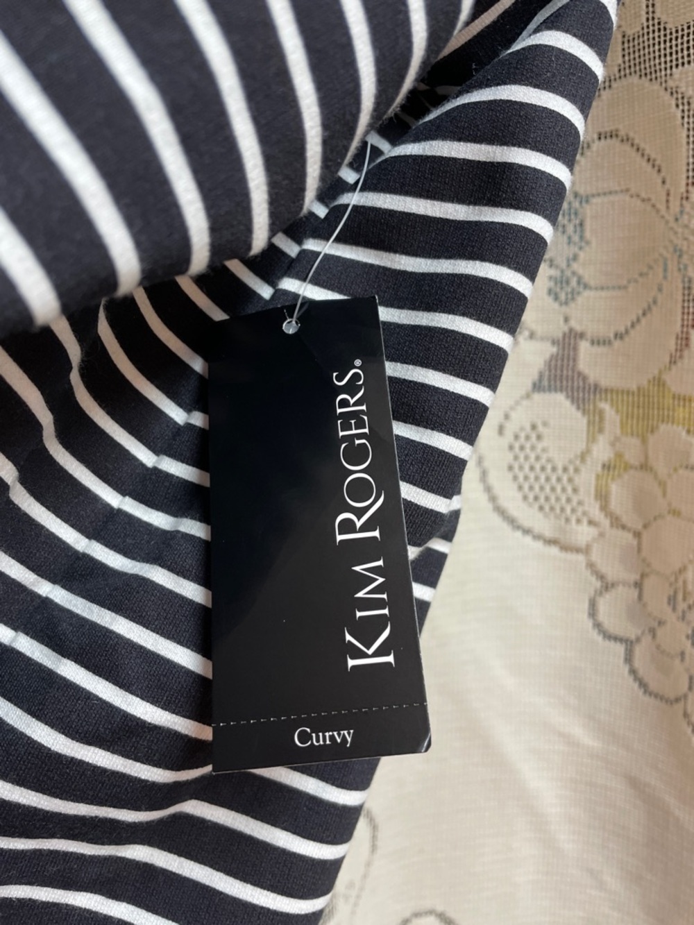 Kim Rogers Black and White Pullover 2X. NWT - Picture 5 of 8